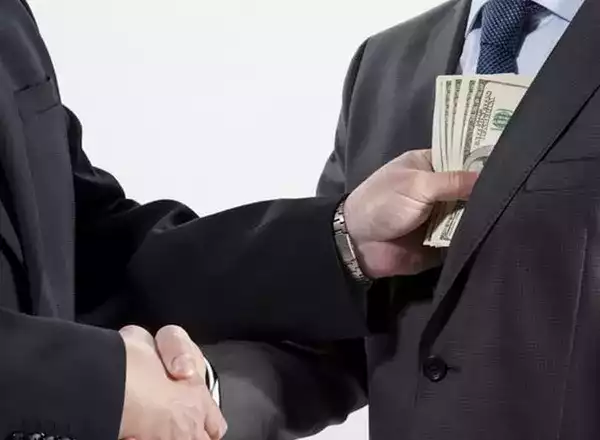 Защита адвоката по ст. 364, 365, 367, 368, 369, 369-2 УК и других преступлениях в сфере служебной деятельности